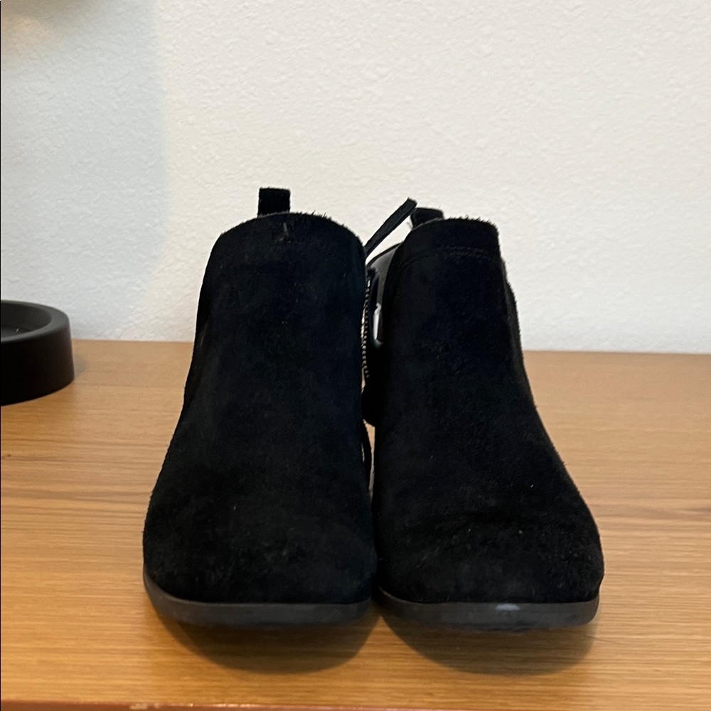 Toms Black Suede Women’s Ankle Booties